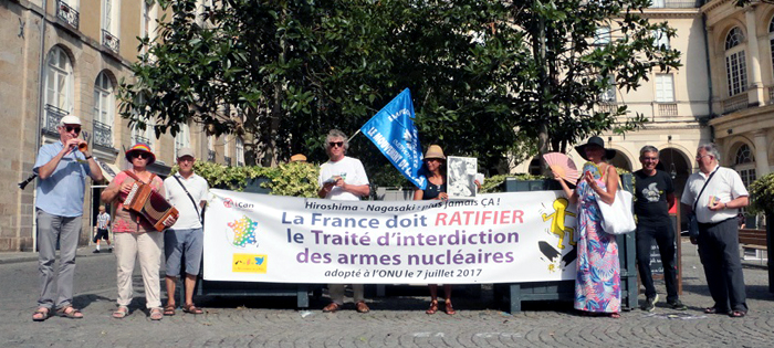 la France doit ratifier le traité d'interdiction des armes nucléaires