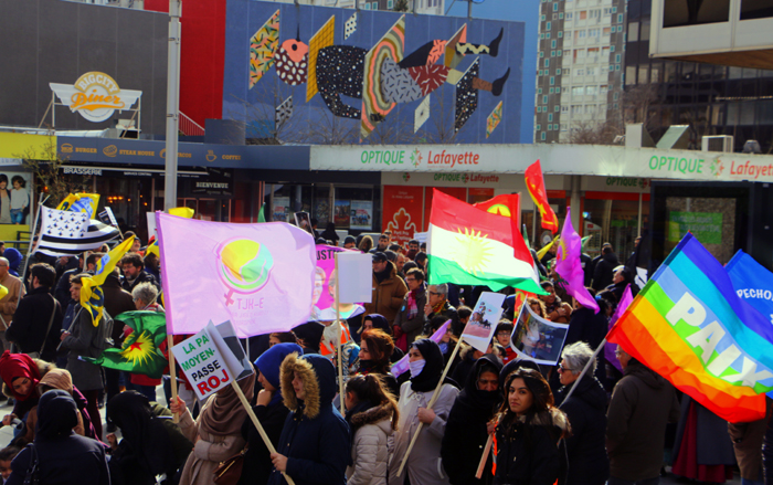 manif de solidarité kurdistan à Rennes